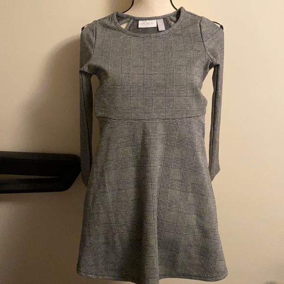 Children’s Place Dress - Picture 1 of 3